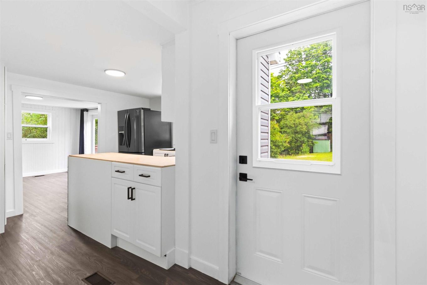 7 Eisenhauer Lane, Bridgewater, NS - Indoor Photo Showing Other Room