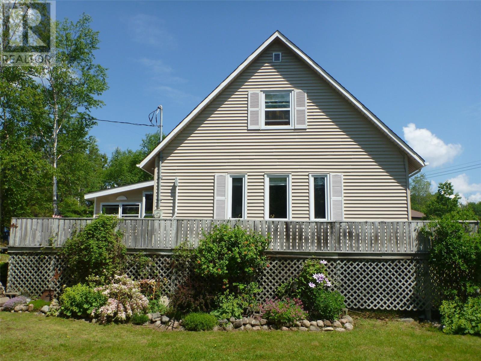 40 Loop Road, Terra Nova, NL - Outdoor With Deck Patio Veranda