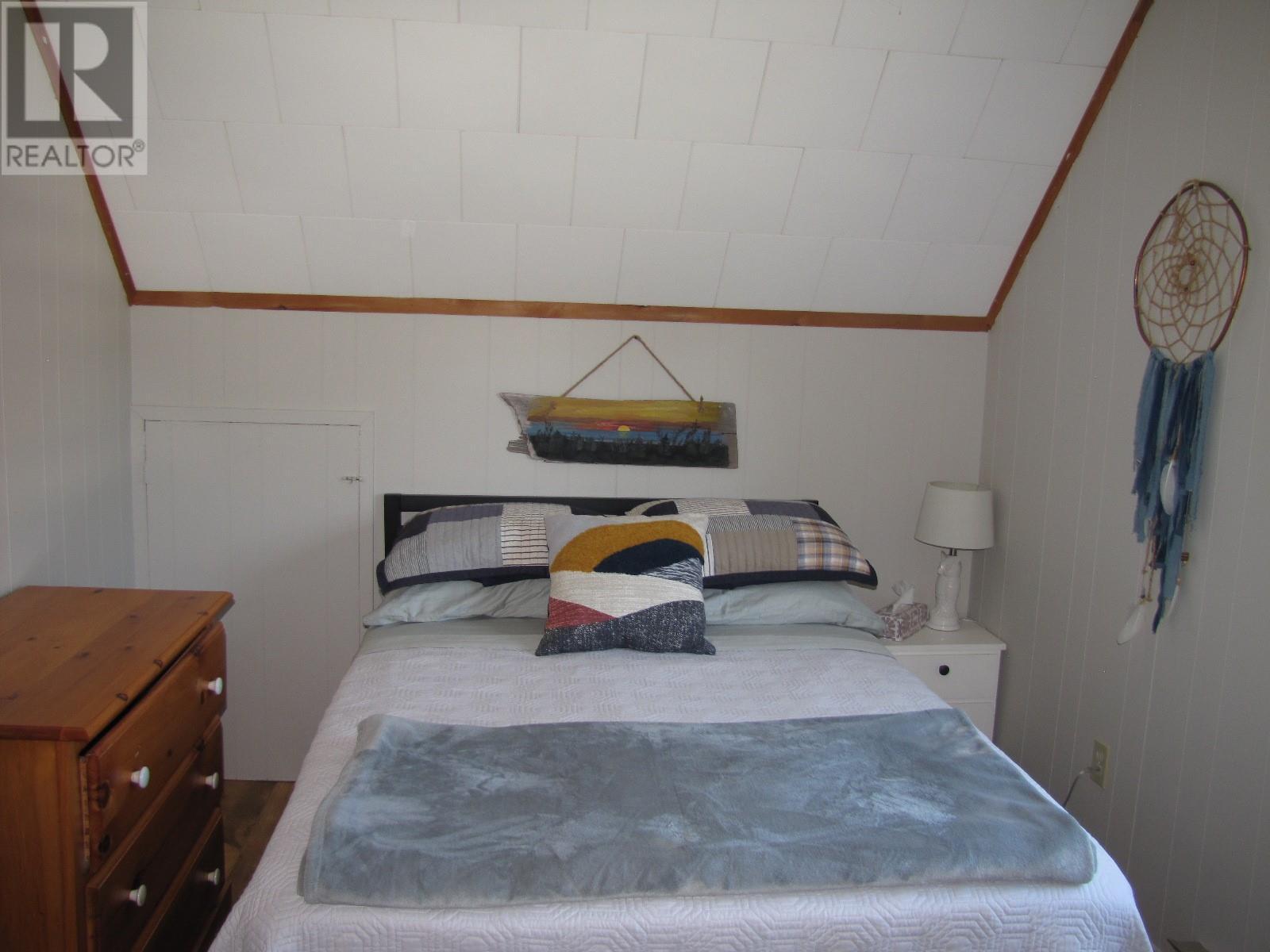 40 Loop Road, Terra Nova, NL - Indoor Photo Showing Bedroom