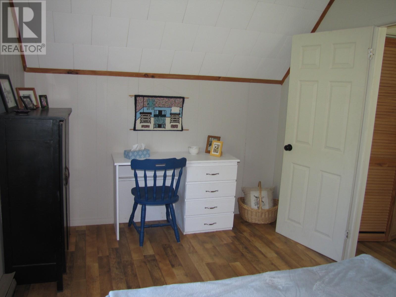 40 Loop Road, Terra Nova, NL - Indoor Photo Showing Bedroom