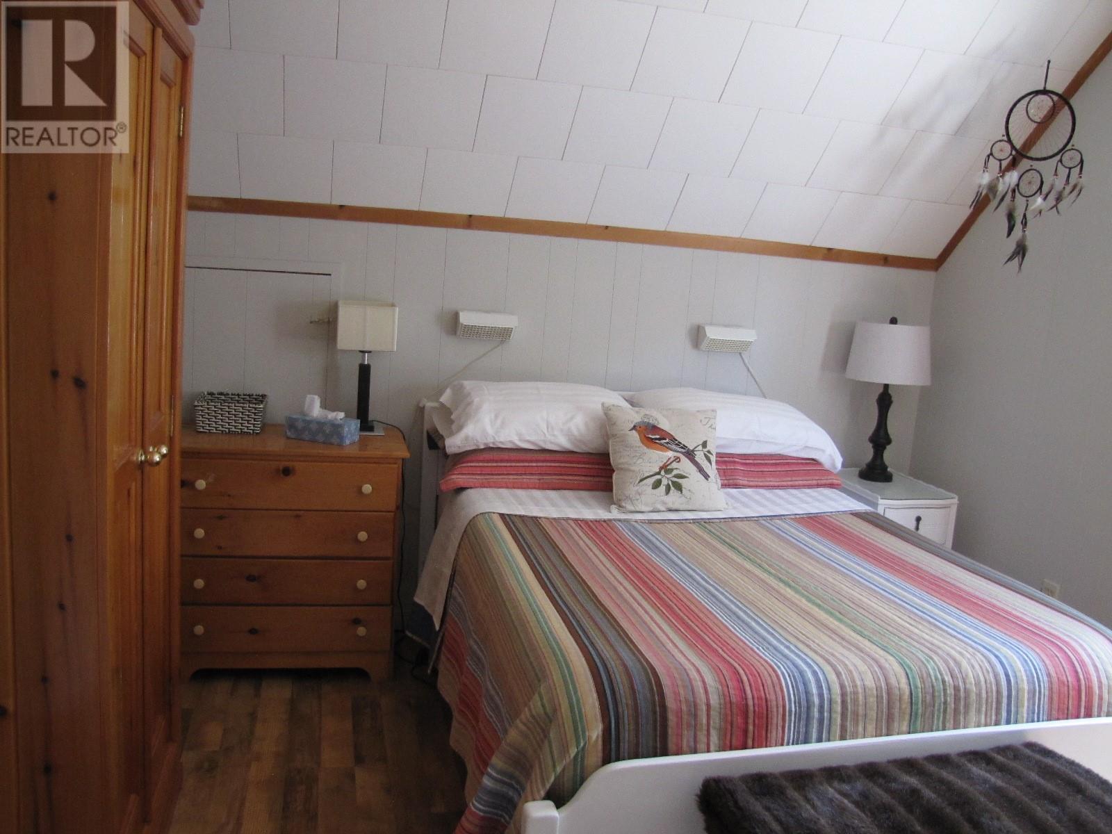 40 Loop Road, Terra Nova, NL - Indoor Photo Showing Bedroom