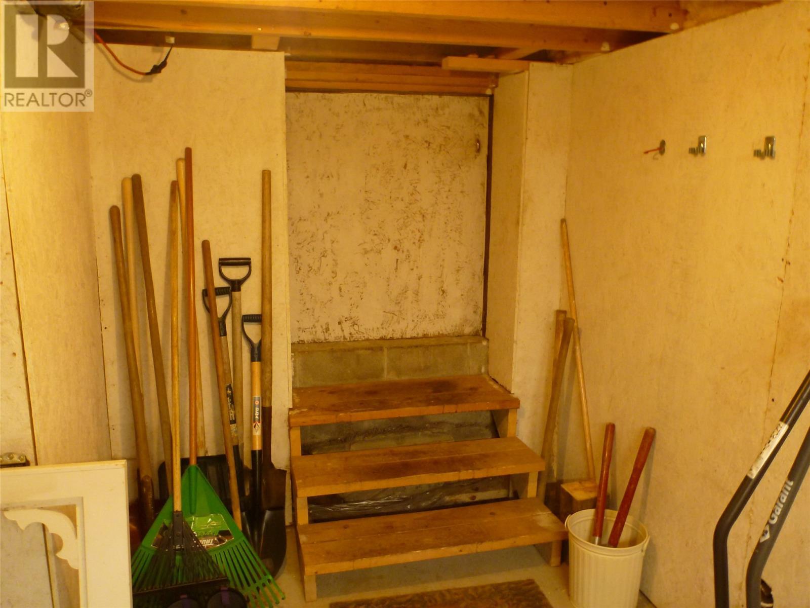 40 Loop Road, Terra Nova, NL - Indoor Photo Showing Other Room