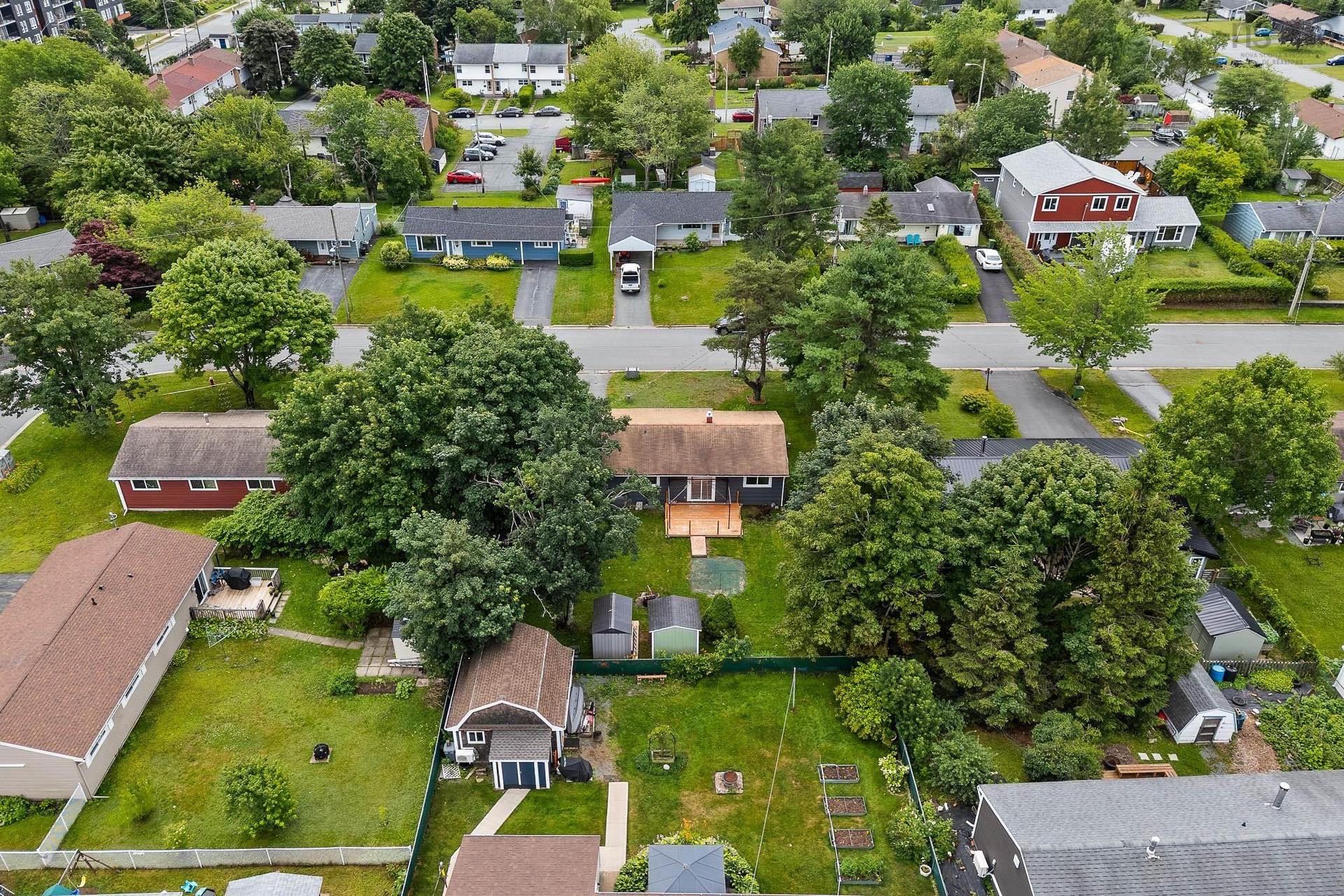 10 Tobermory Road, Dartmouth, NS - Outdoor With View
