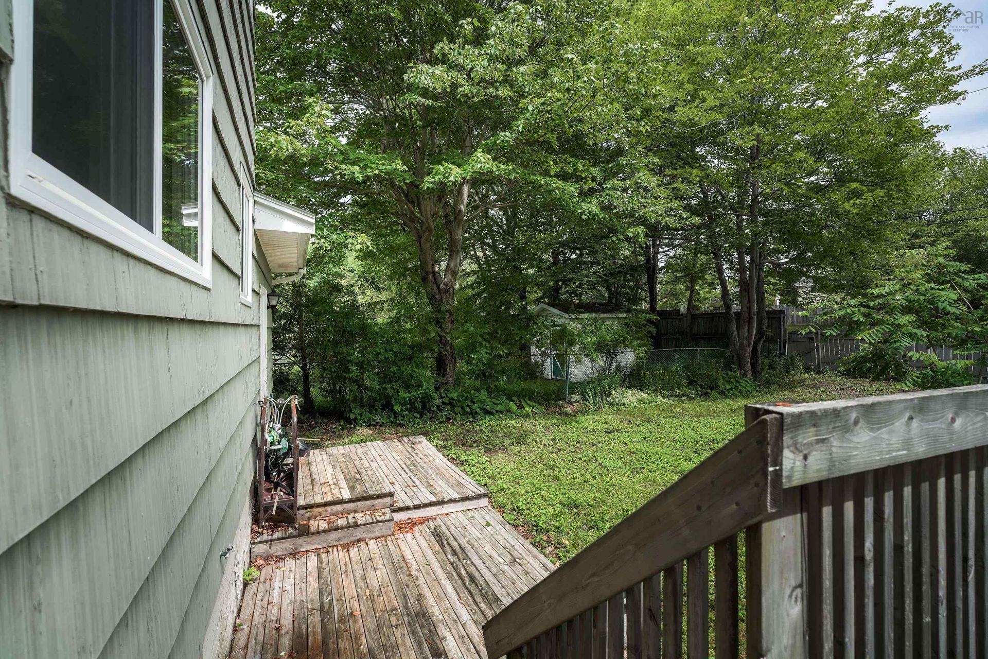 230 Gourok Avenue, Dartmouth, NS - Outdoor