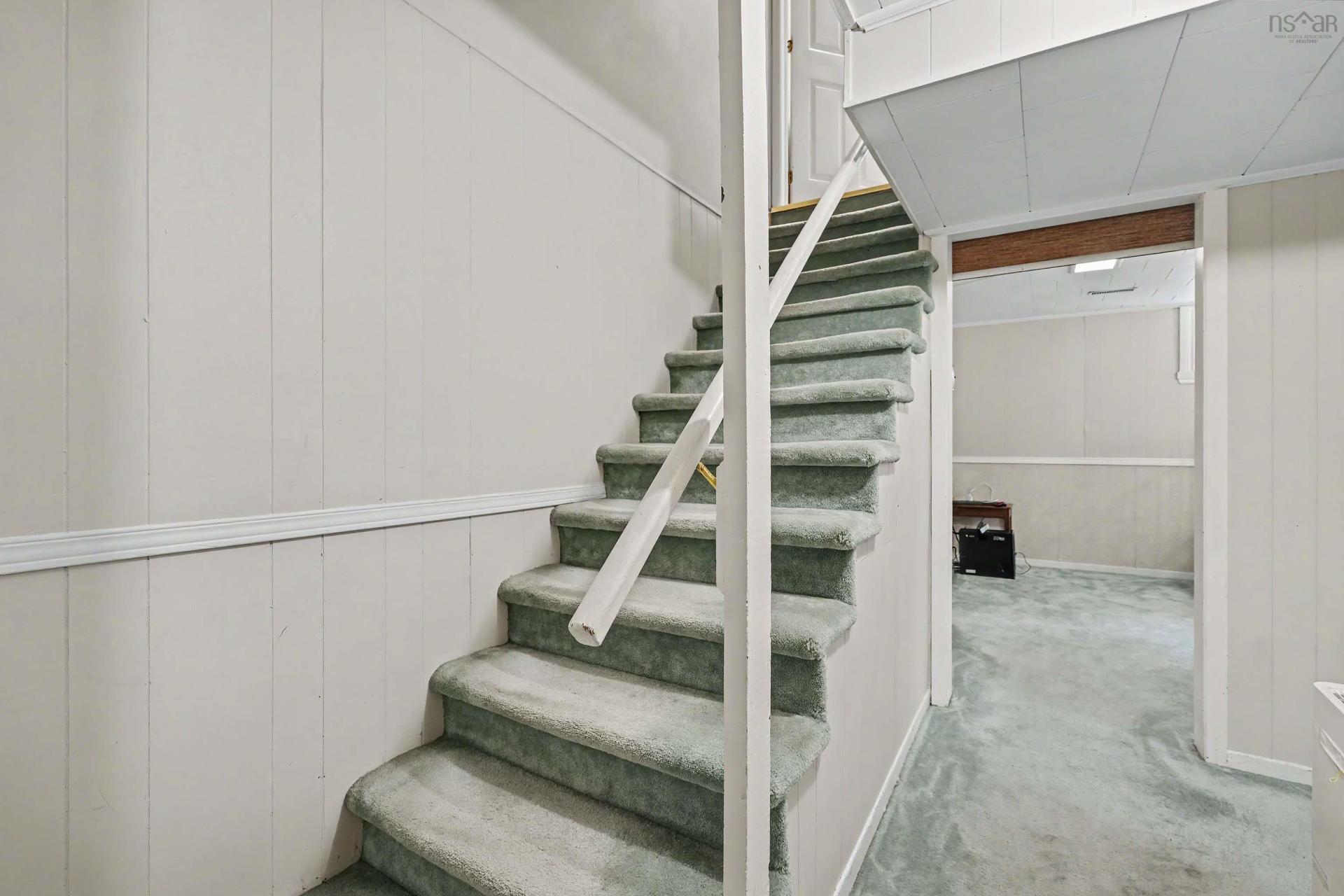 230 Gourok Avenue, Dartmouth, NS - Indoor Photo Showing Other Room