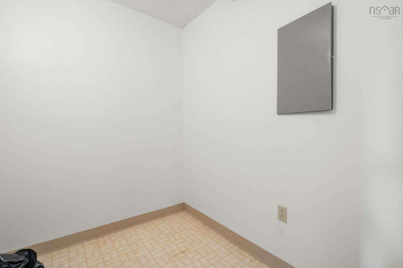 325 45 Vimy Avenue, Halifax, NS - Indoor Photo Showing Other Room