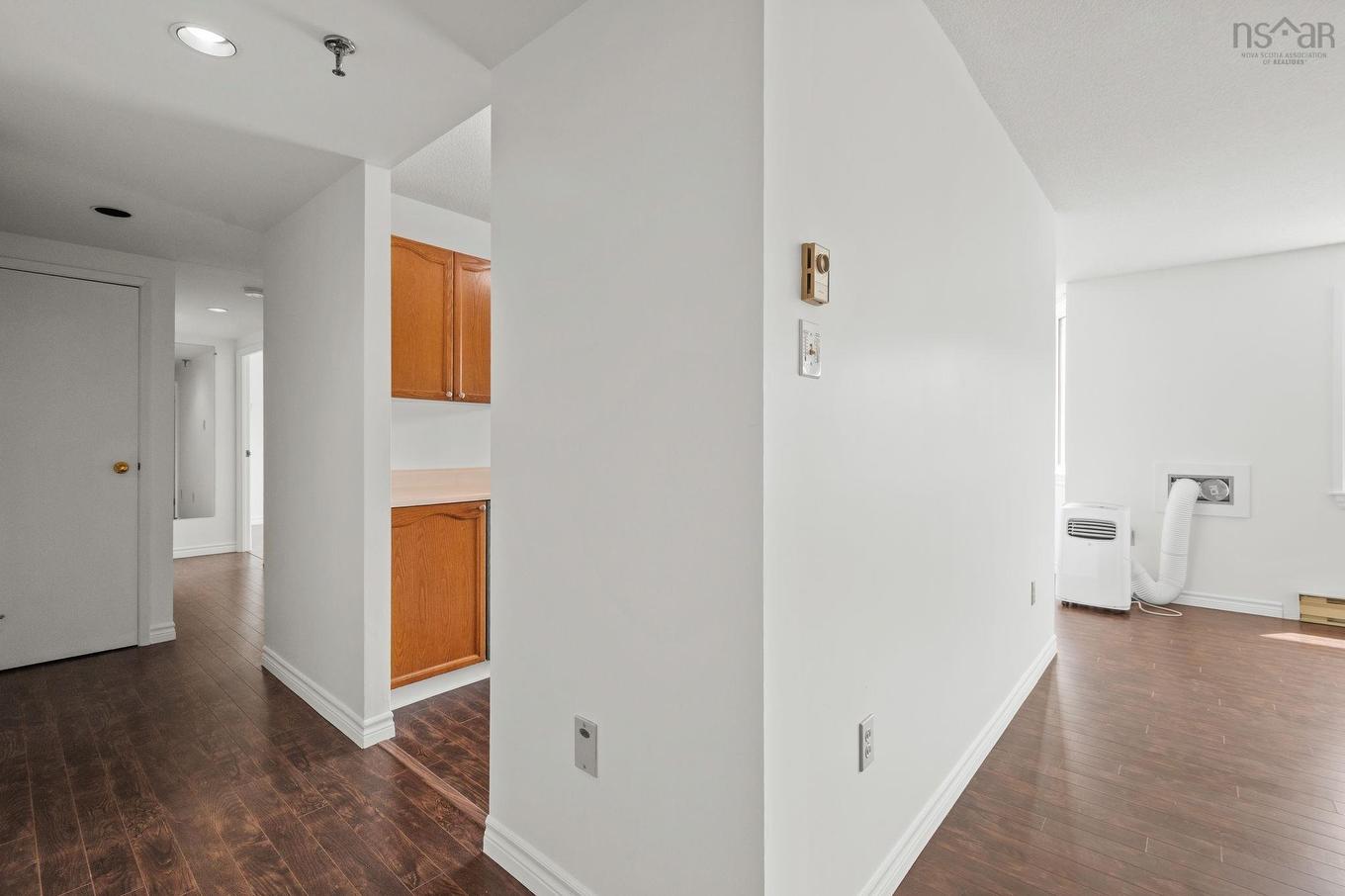 325 45 Vimy Avenue, Halifax, NS - Indoor Photo Showing Other Room