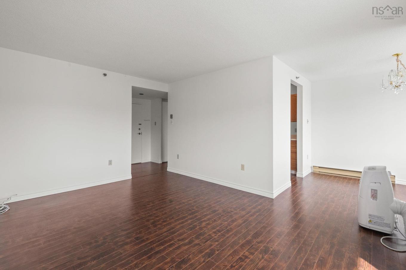 325 45 Vimy Avenue, Halifax, NS - Indoor Photo Showing Other Room