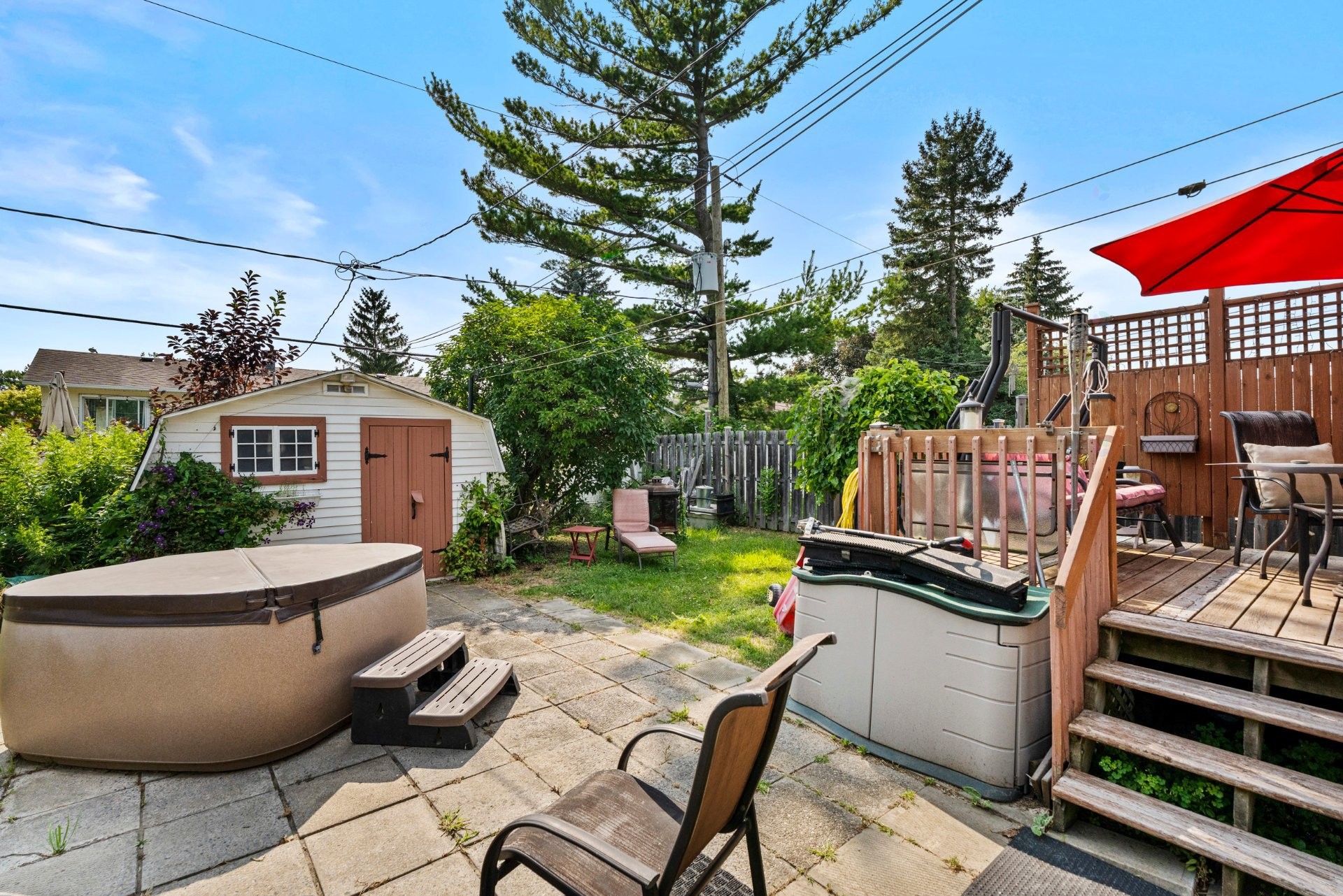 Courtyard - 152 Rue Beauchesne, Saint-Eustache, QC - Outdoor