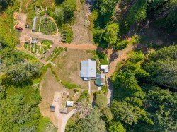 4501 Short Rd Pender Island, BC V0N 2M1