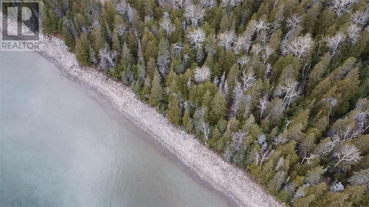 7 Sandy Point, Manitowaning, ON