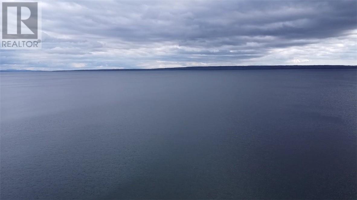 7 Sandy Point, Manitowaning, ON