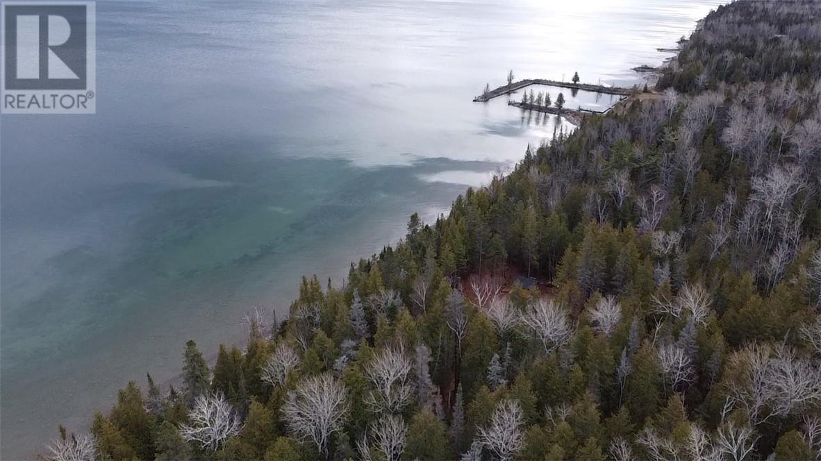 7 Sandy Point, Manitowaning, ON