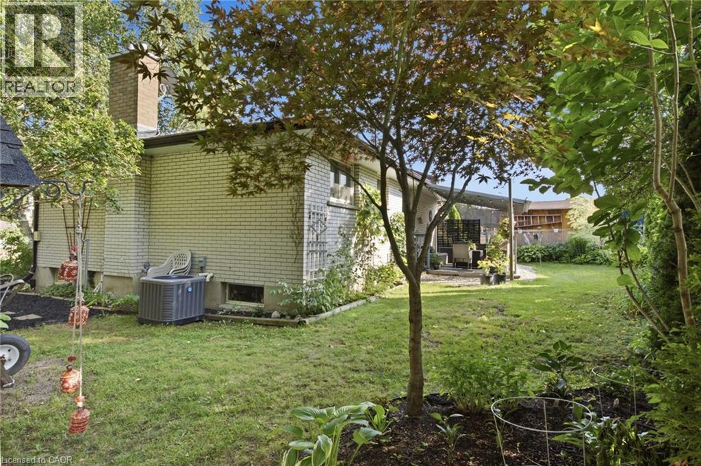 11 Summit Crescent, Guelph, ON - Outdoor