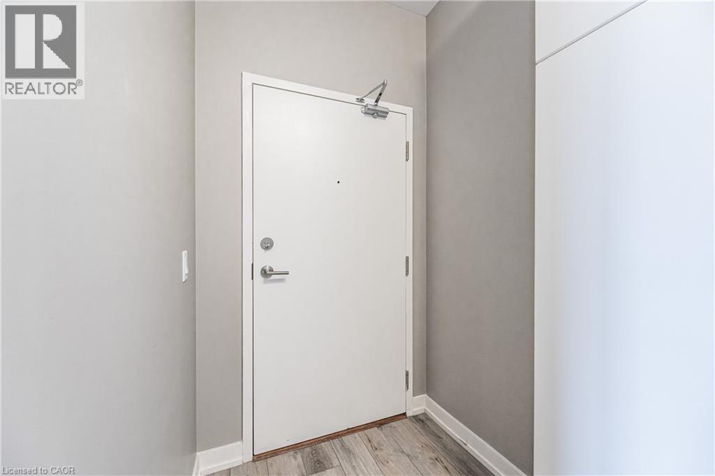 255 Northfield Drive E Unit# 302, Waterloo, ON - Indoor Photo Showing Other Room