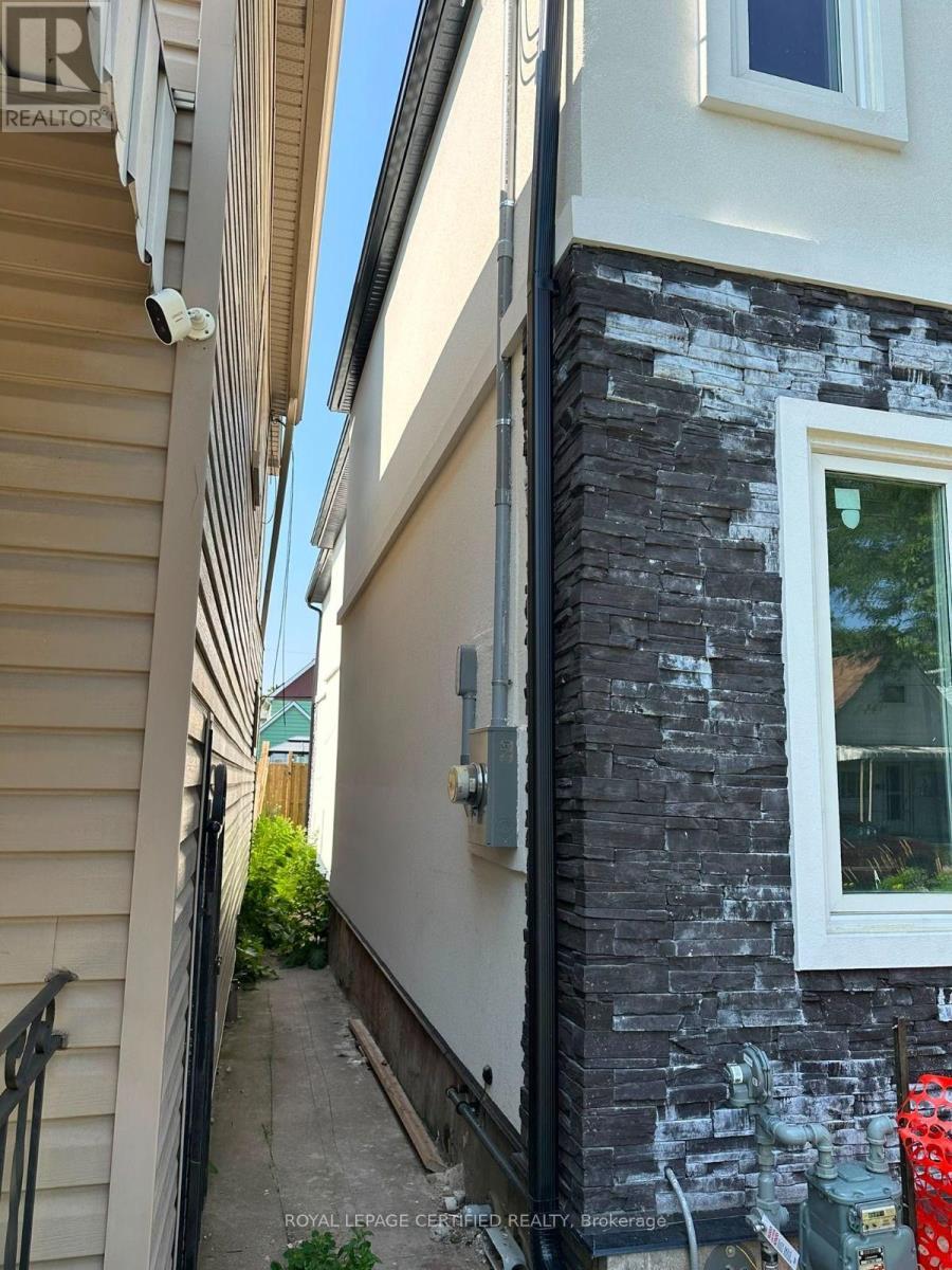 62 Beechwood Avenue, Hamilton, ON - Outdoor With Exterior
