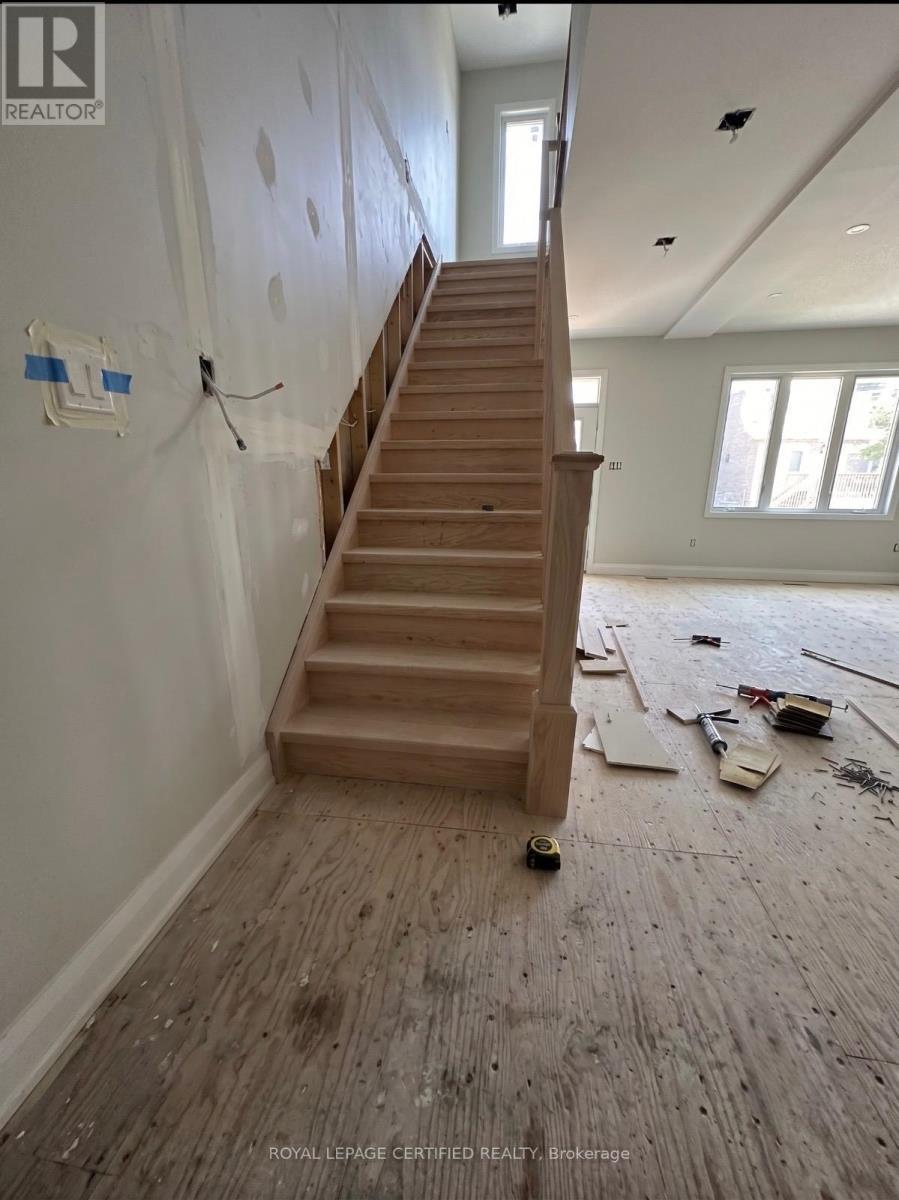 62 Beechwood Avenue, Hamilton, ON - Indoor Photo Showing Other Room