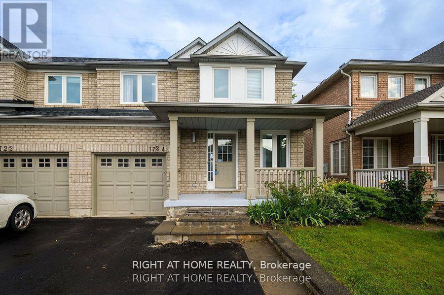 1724 Samuelson Circle, Mississauga, ON - Outdoor With Deck Patio Veranda With Facade