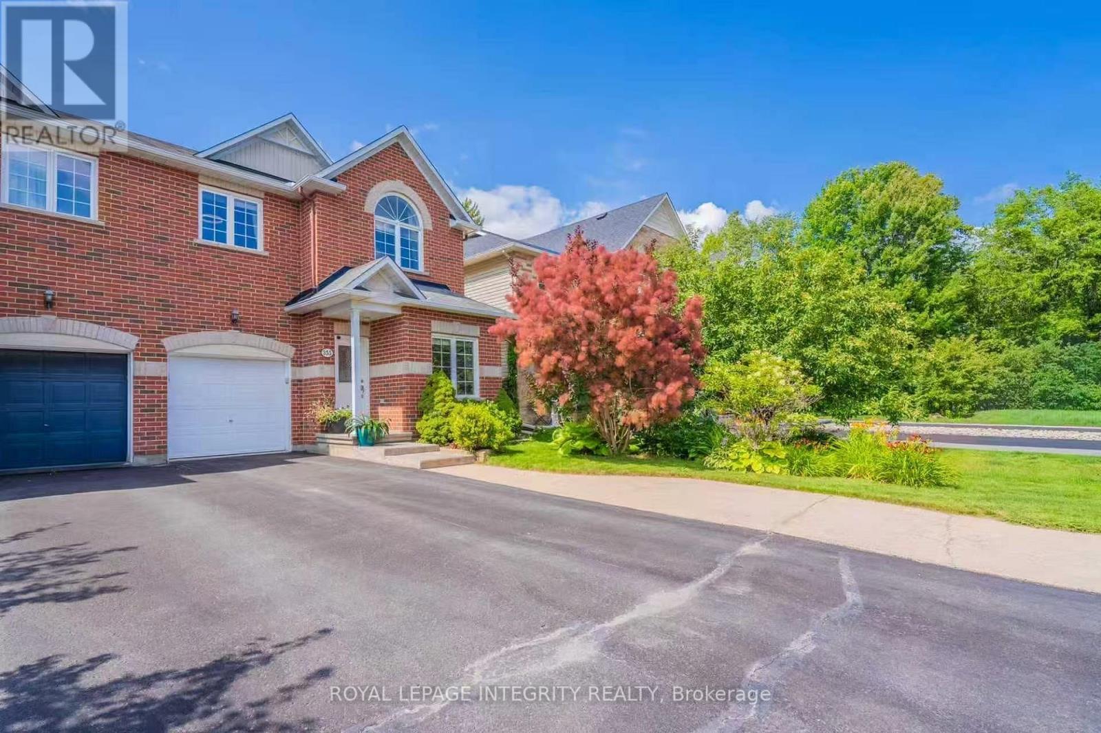 355 Celtic Ridge Crescent, Ottawa, ON - Outdoor