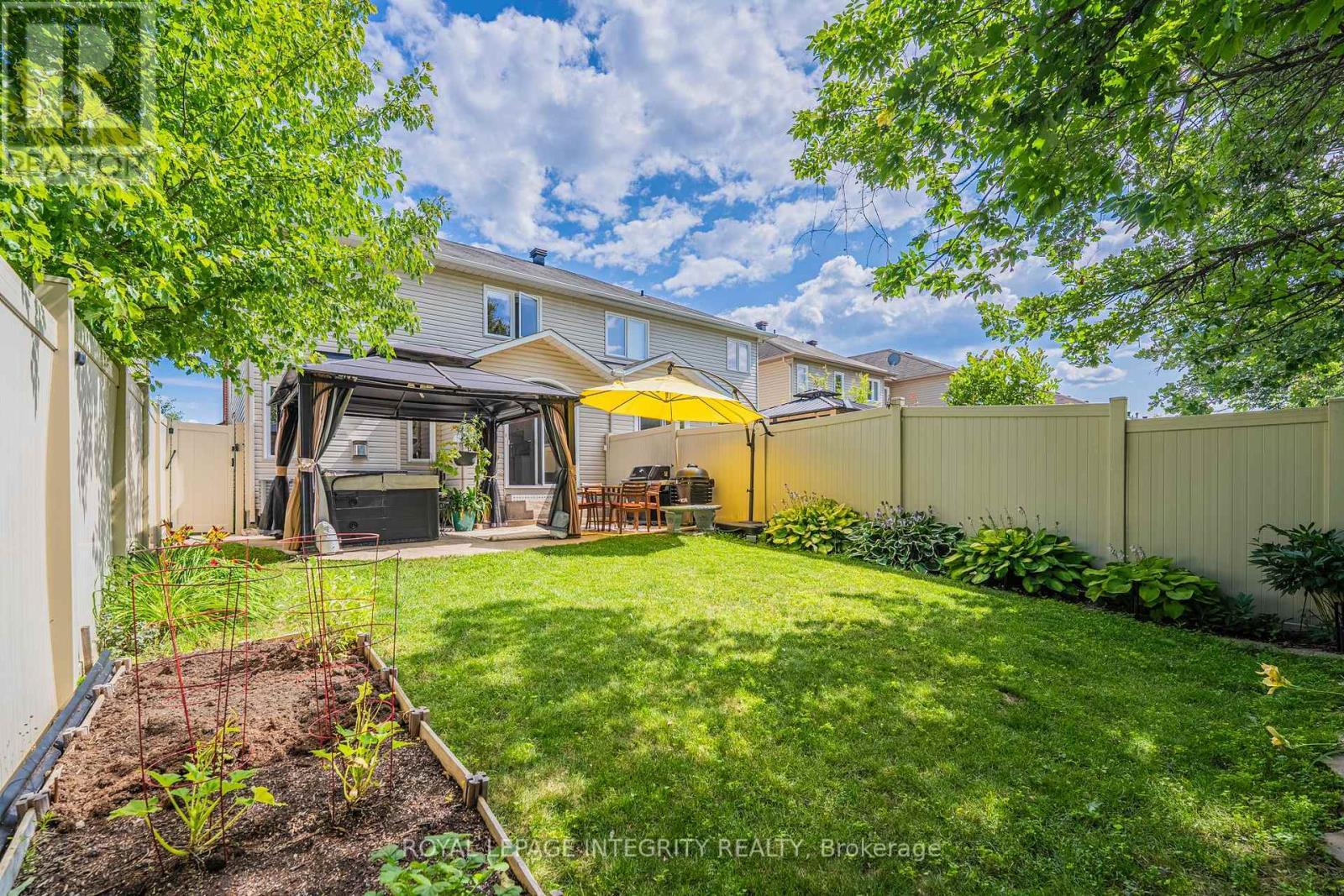 355 Celtic Ridge Crescent, Ottawa, ON - Outdoor With Deck Patio Veranda