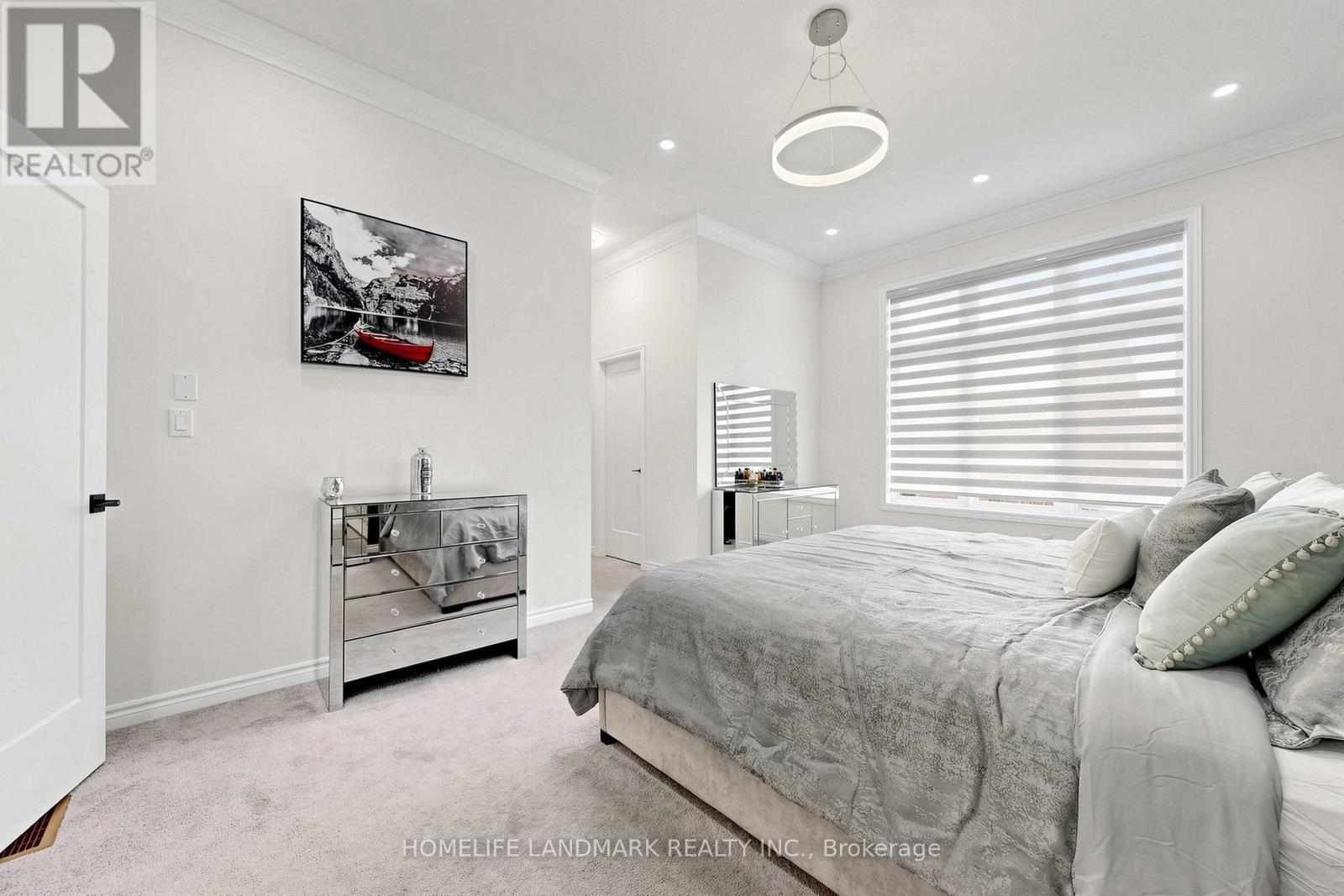 45 Morley Crescent, Whitby, ON - Indoor Photo Showing Bedroom