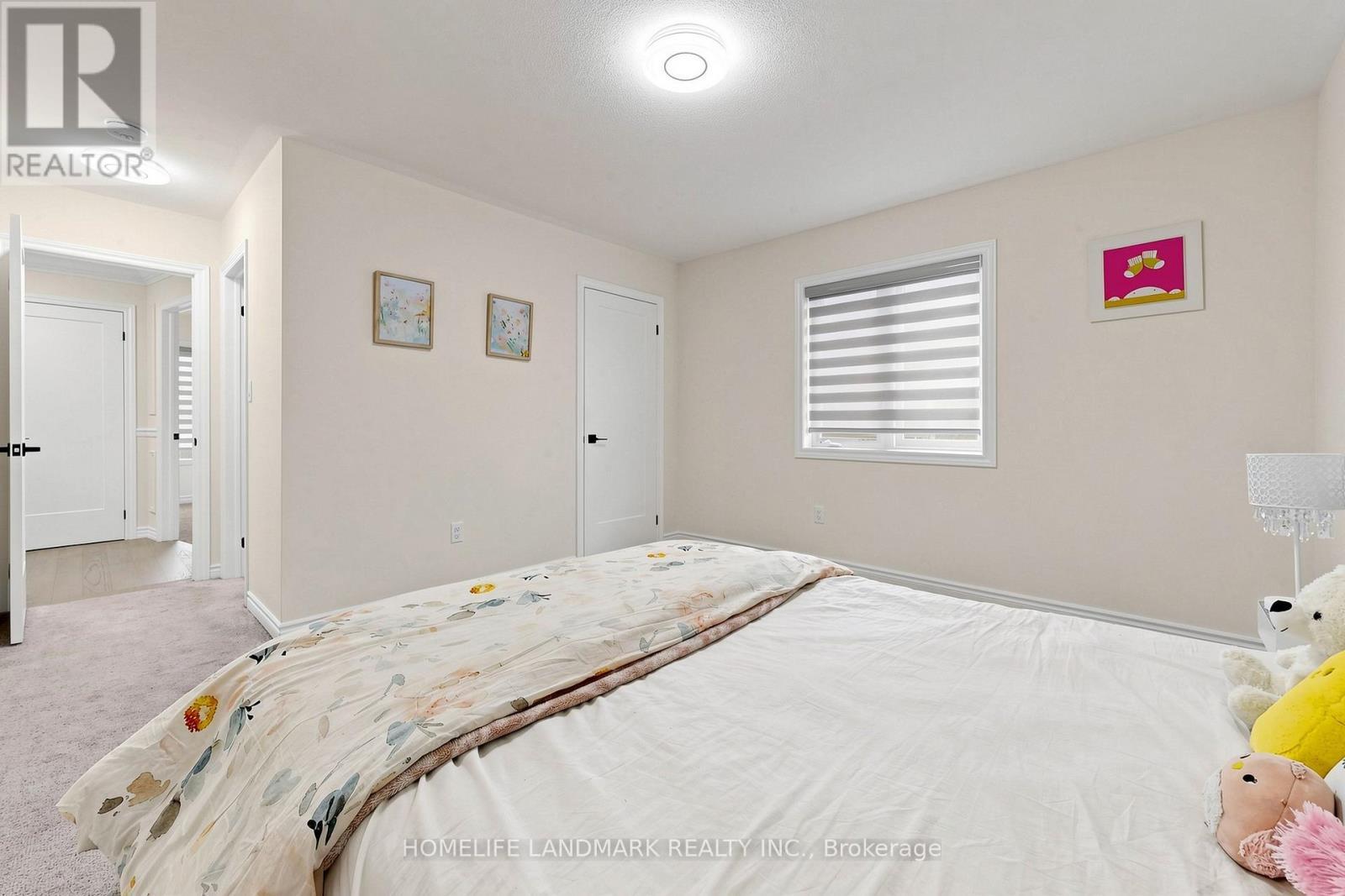 45 Morley Crescent, Whitby, ON - Indoor Photo Showing Bedroom