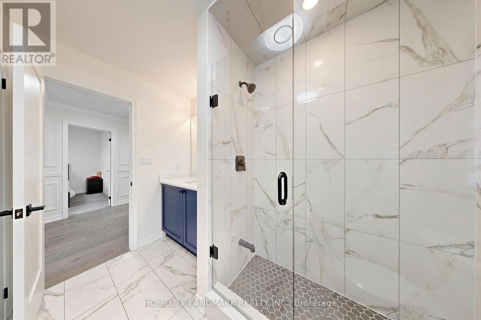 45 Morley Crescent, Whitby, ON - Indoor Photo Showing Bathroom