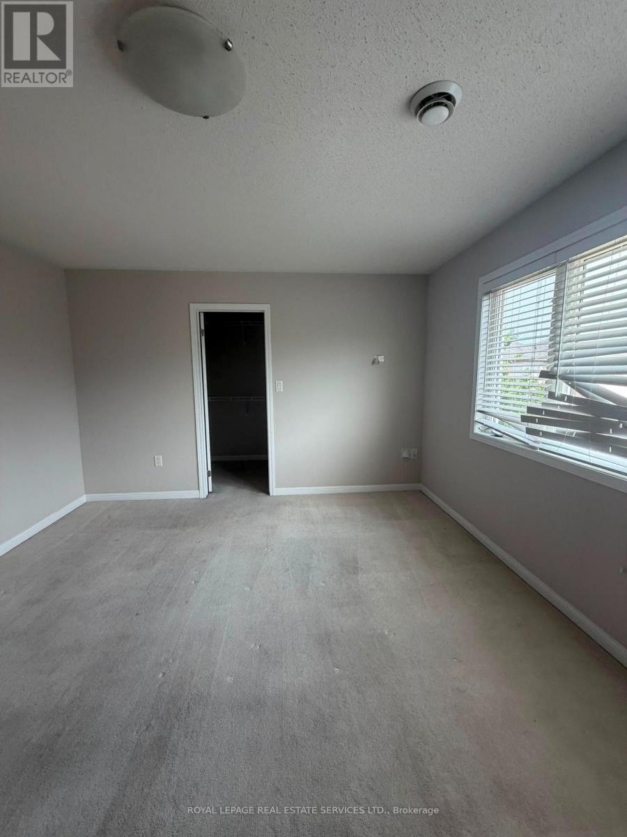 697 Scott Boulevard, Milton, ON - Indoor Photo Showing Other Room