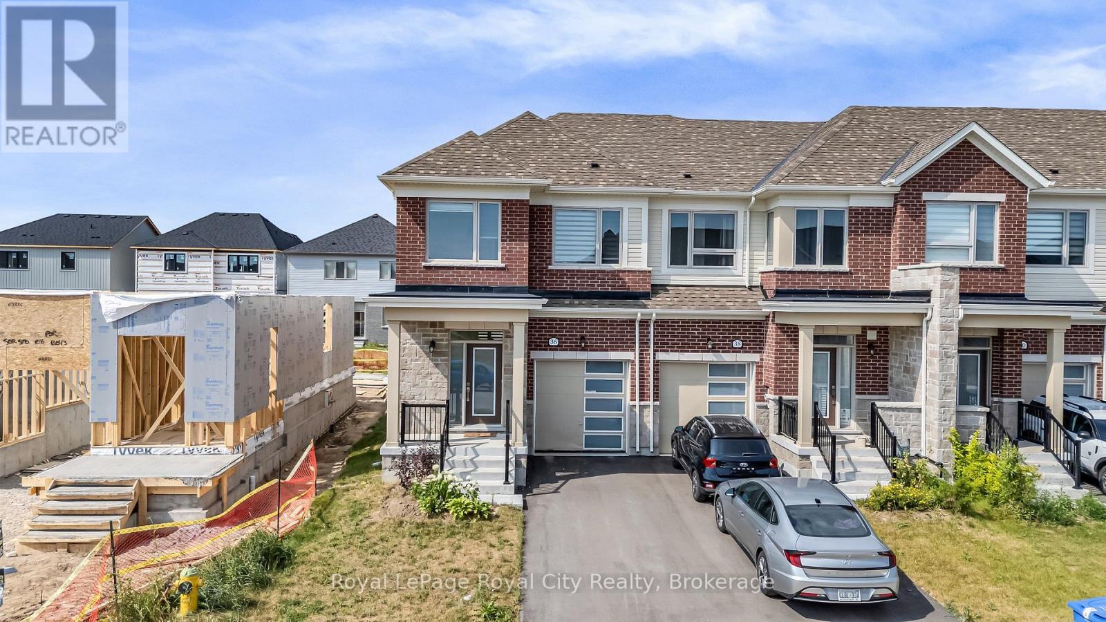 36 Prest Way, Centre Wellington (Fergus), ON - Outdoor With Facade
