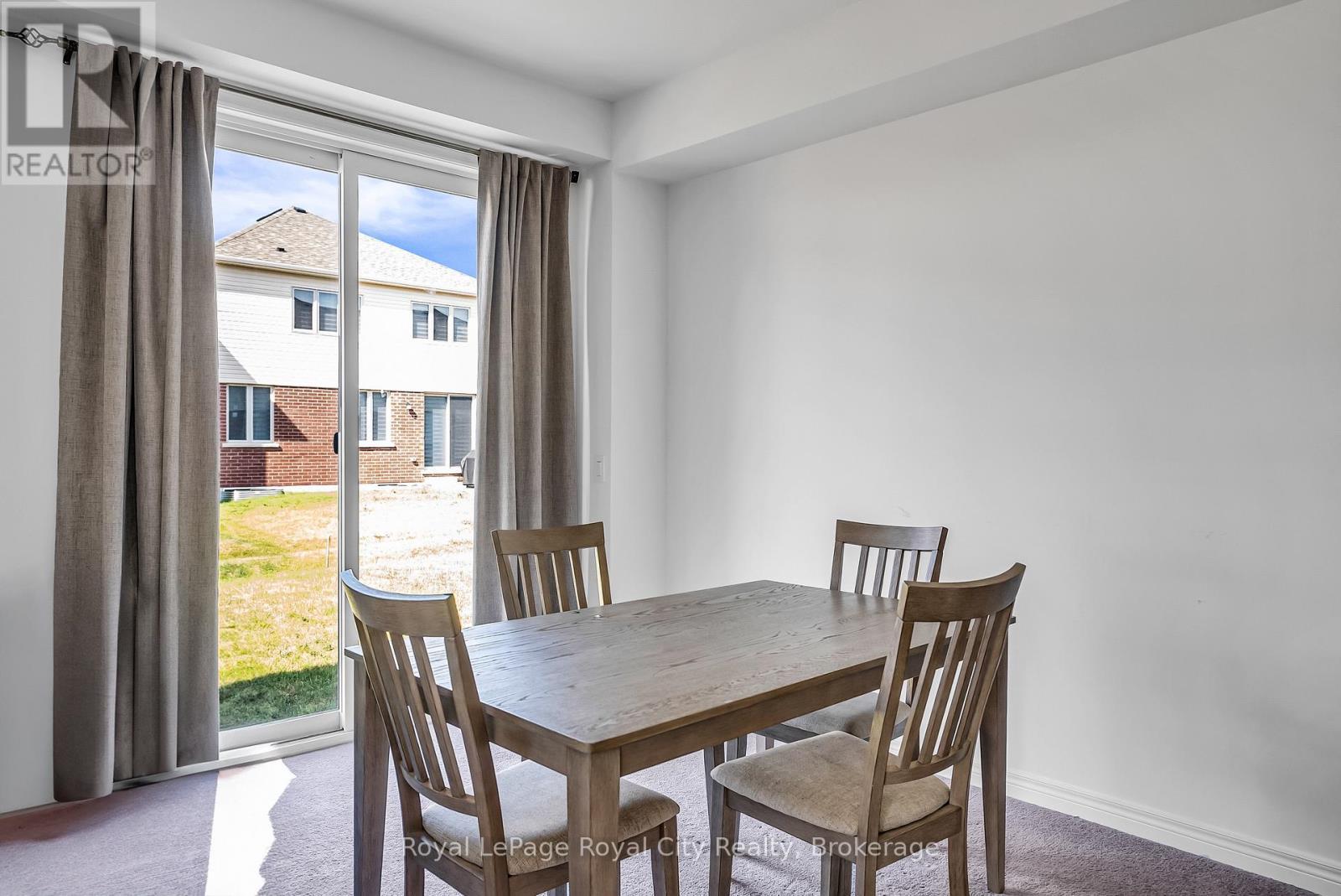 36 Prest Way, Centre Wellington (Fergus), ON - Indoor Photo Showing Dining Room