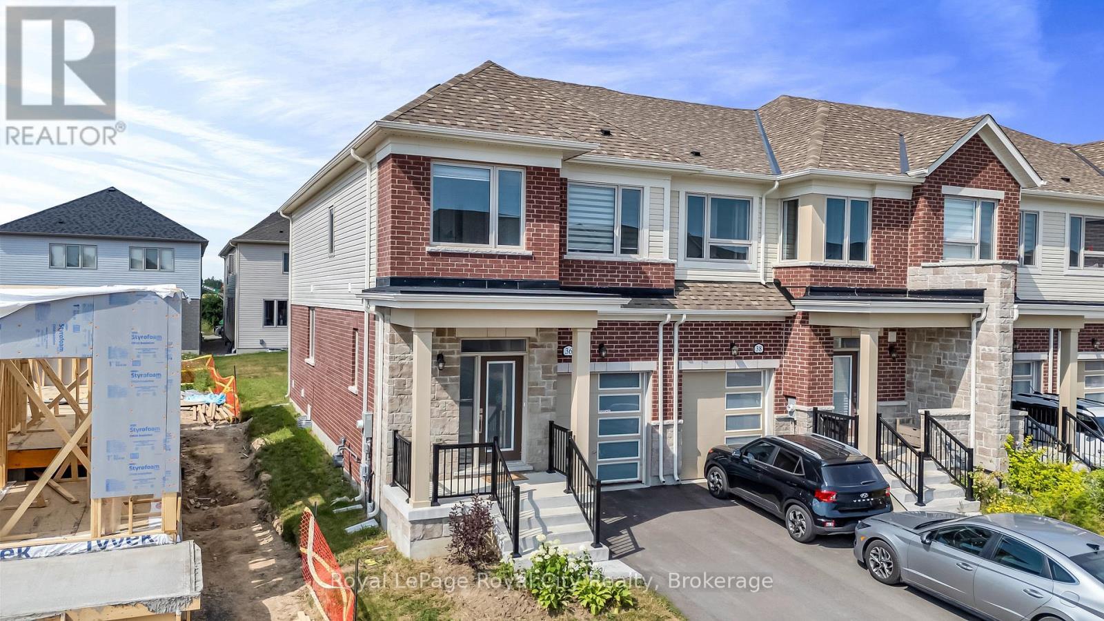 36 Prest Way, Centre Wellington (Fergus), ON - Outdoor With Facade