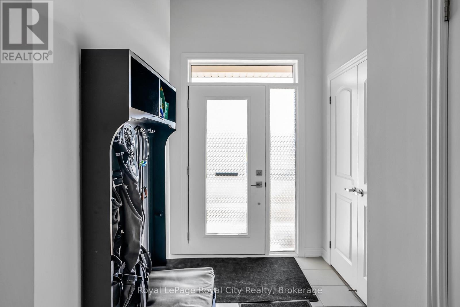 36 Prest Way, Centre Wellington (Fergus), ON - Indoor Photo Showing Other Room