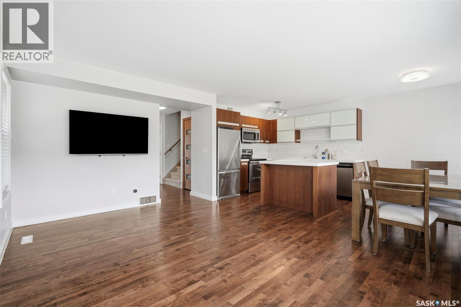 316 1303 Paton Crescent, Saskatoon, SK - Indoor