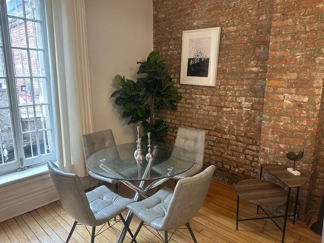 Salon - 2-2175 Rue Crescent, Montréal (Ville-Marie), QC - Indoor Photo Showing Dining Room