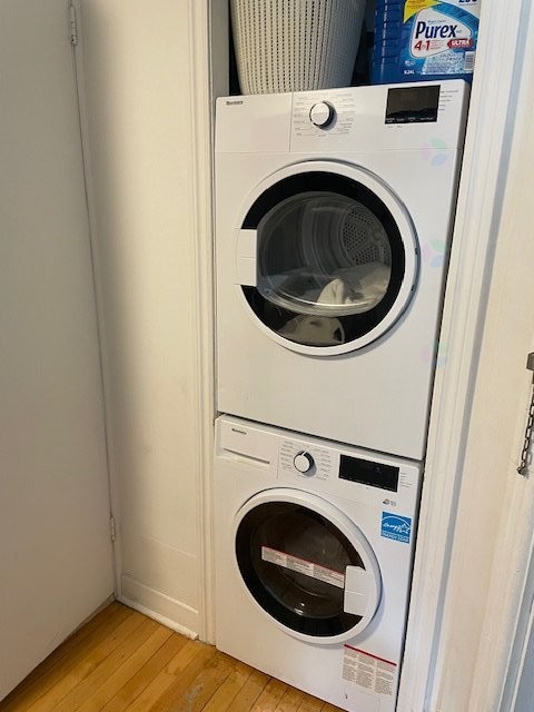 Salle de lavage - 2-2175 Rue Crescent, Montréal (Ville-Marie), QC - Indoor Photo Showing Laundry Room