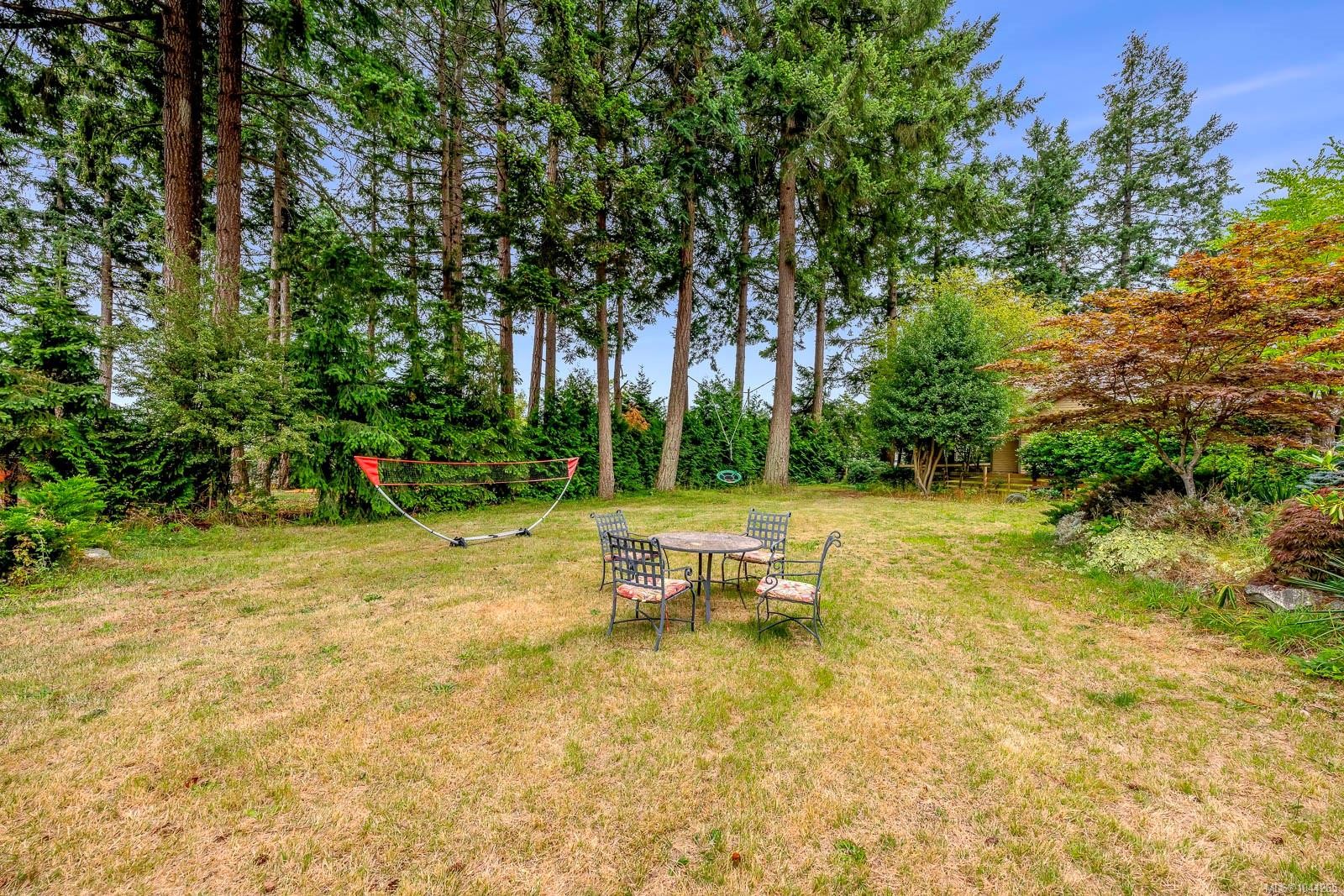 1937 Cougar Cres, Comox, BC