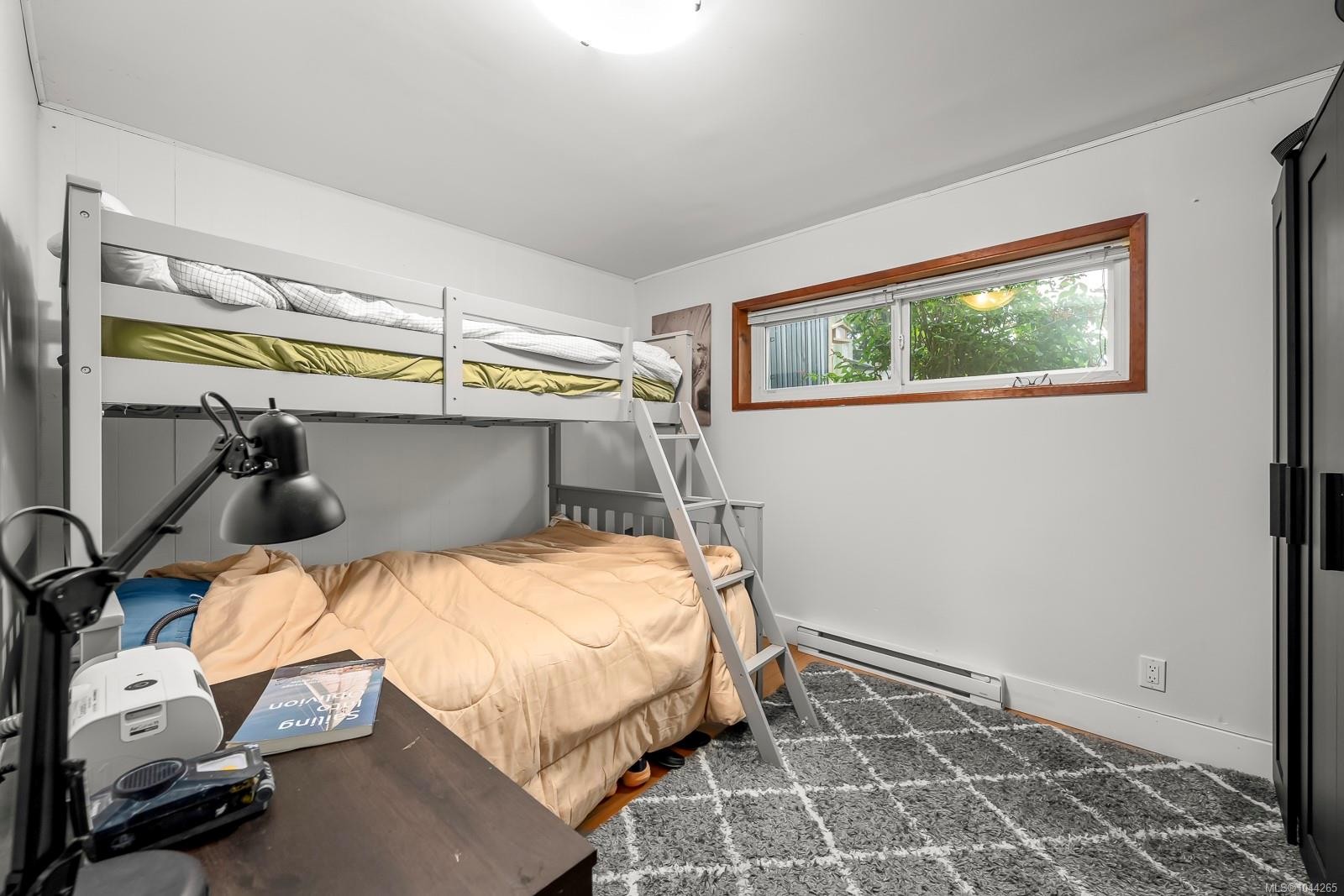 1937 Cougar Cres, Comox, BC