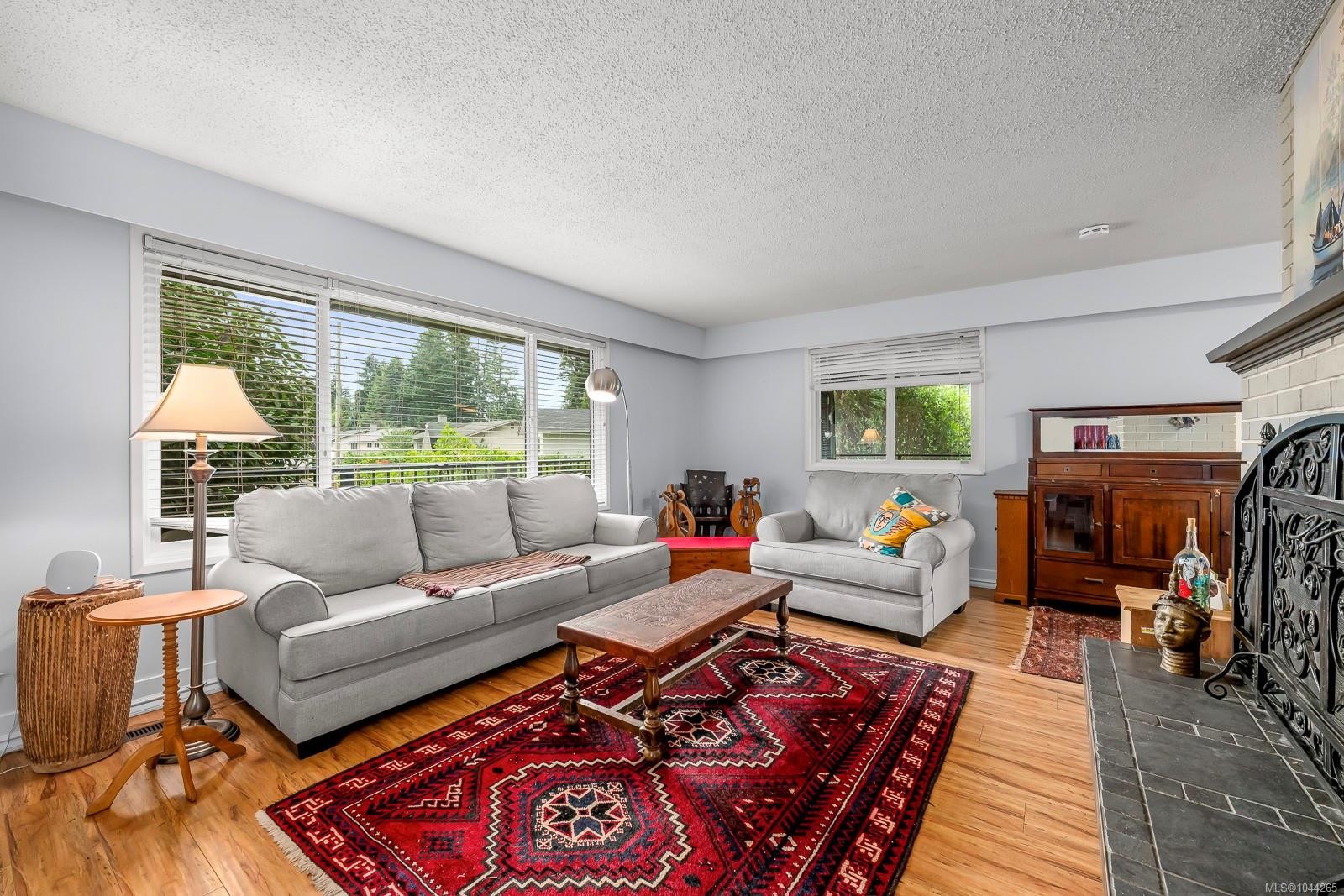 1937 Cougar Cres, Comox, BC