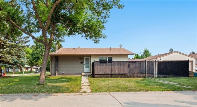 73 Baxter Bay, Winnipeg, MB - Outdoor