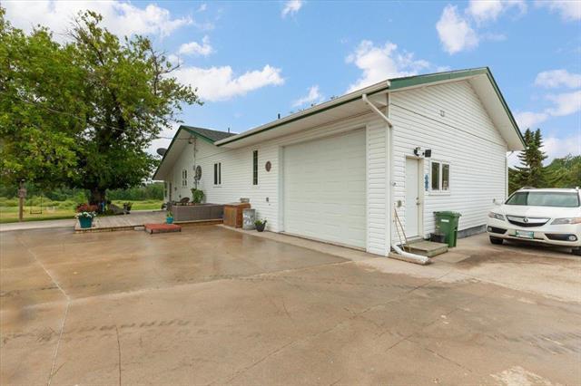 239 Main St, Carrick, MB - Outdoor
