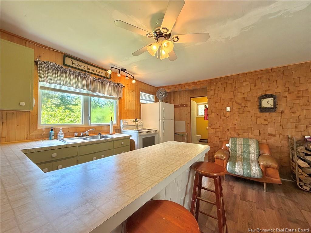 10 River Edge, Middle River, NB