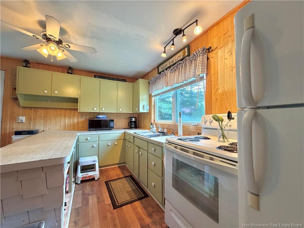 10 River Edge, Middle River, NB