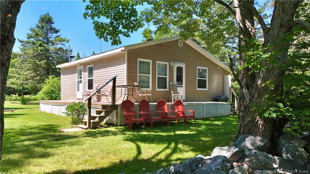 10 River Edge, Middle River, NB