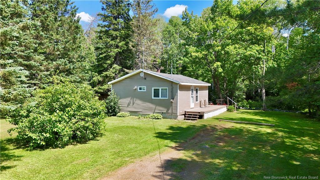 10 River Edge, Middle River, NB