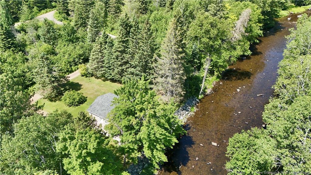 10 River Edge, Middle River, NB