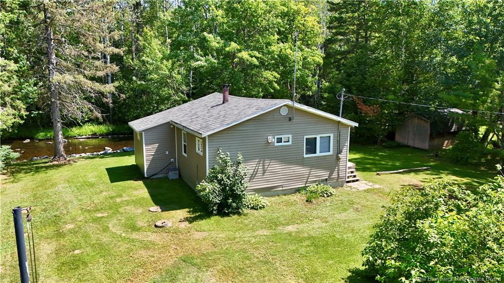 10 River Edge, Middle River, NB
