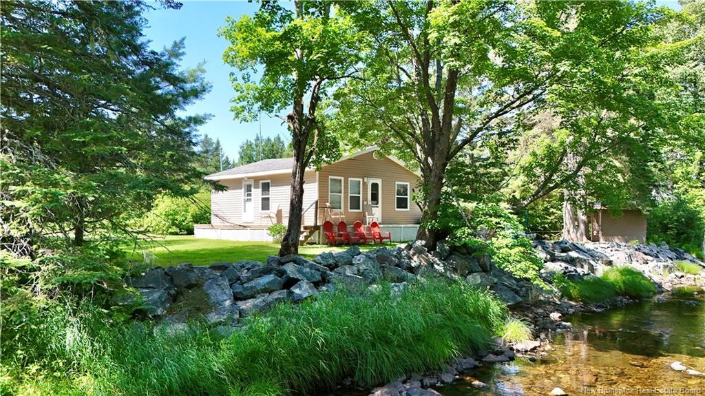 10 River Edge, Middle River, NB