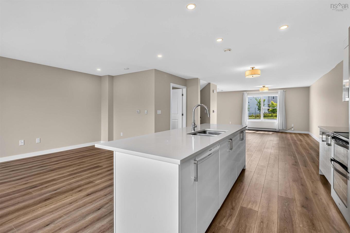 147 Cortland Ridge, Halifax, NS - Indoor Photo Showing Kitchen