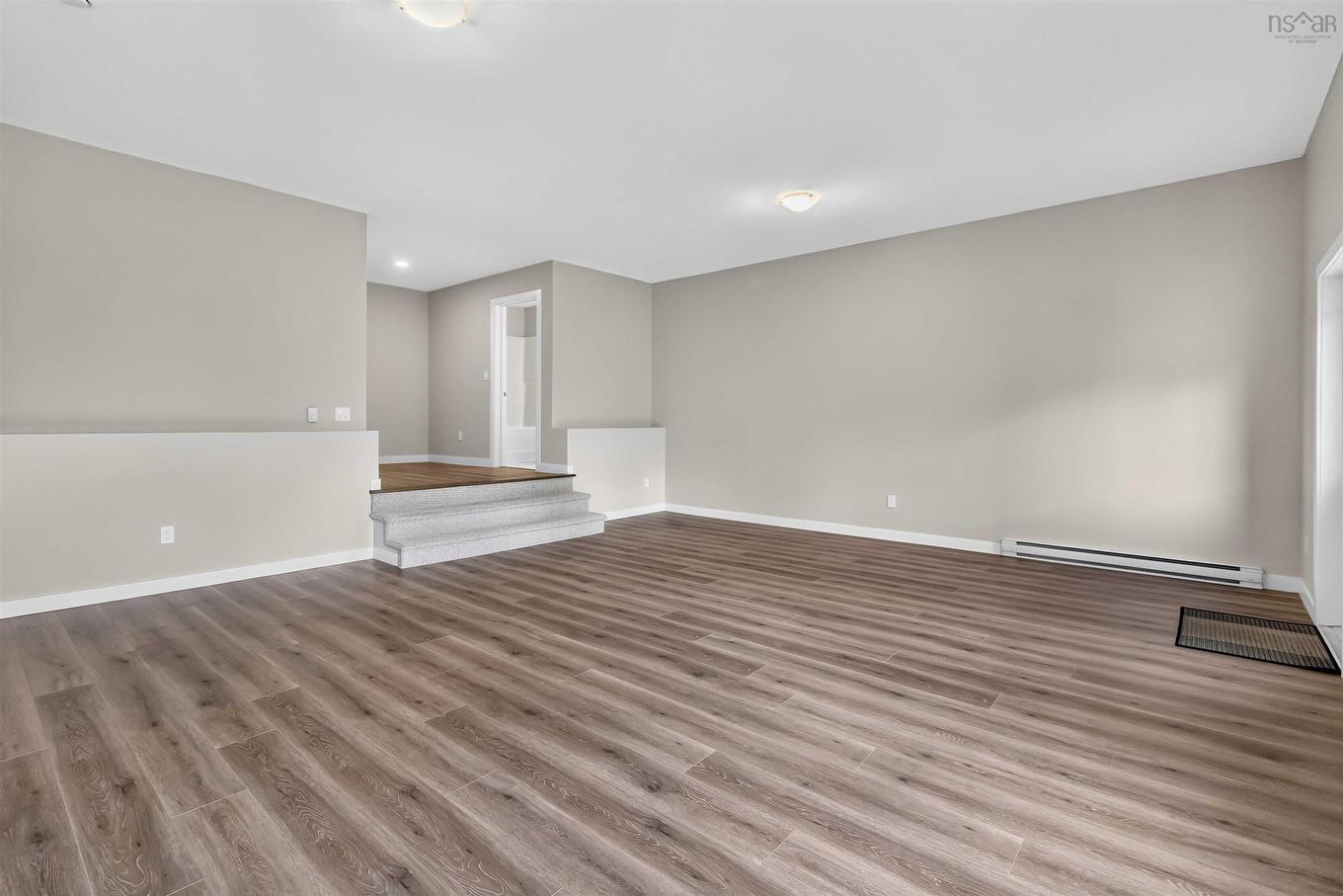 147 Cortland Ridge, Halifax, NS - Indoor Photo Showing Other Room