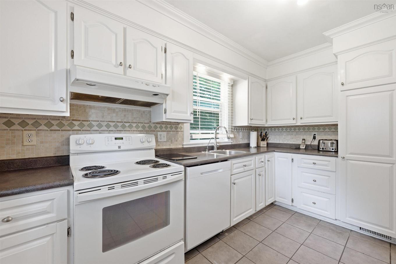 171 Empire Street, Bridgewater, NS